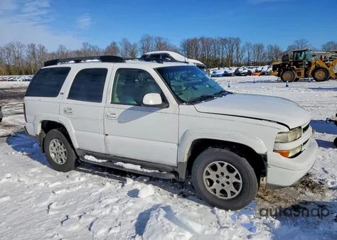 2005 Chevrolet Tahoe K1500 z USA, uszkodzony, nr VIN 1GNEK13T65R275524